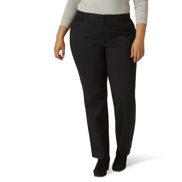 Lee Women's Plus Wrinkle Free Relaxed Fit Straight Leg Pant, Sizes 26 - Picture 1 of 5